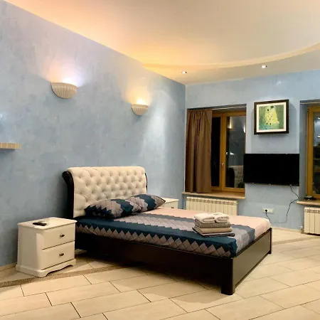Apartment Deribasivska Vip 4-room *